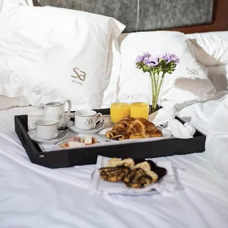 Hotel Sancho Abarca Petit 4*