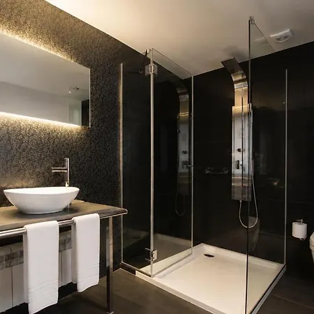 Sancho Abarca Petit Hotel 4*
