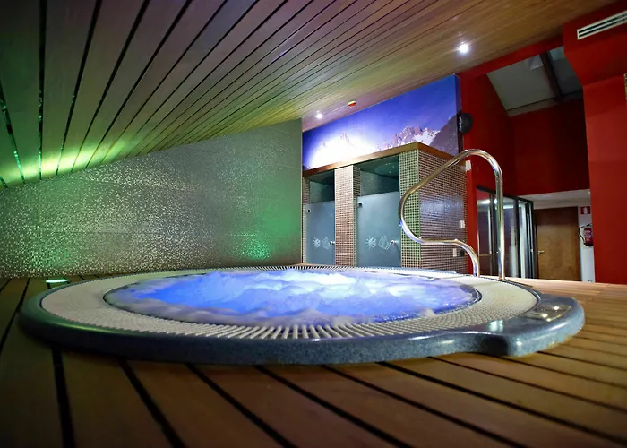 Hotel Sancho Abarca 4*